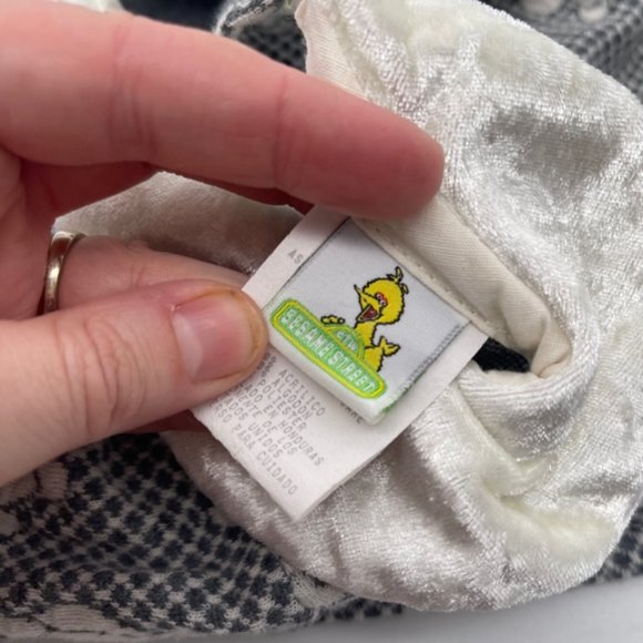 VTG 80s 90s Sesame Street Toddler Girl's 4T Knit Bear Print Gray Sweater Outfit - Picture 6 of 14